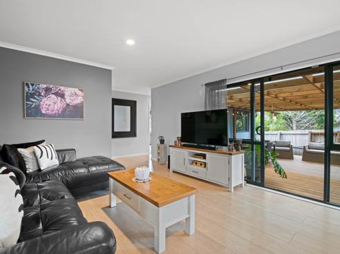 34B Forest Hill Road, Henderson