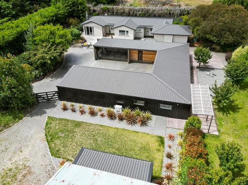 105 Old West Coast Road, Yaldhurst