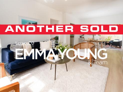 44 Queens Drive, Lyall Bay