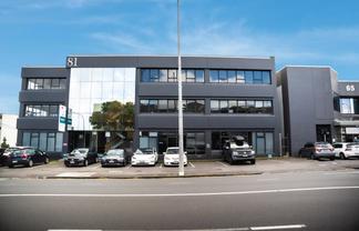 Modern Industrial Office Space 