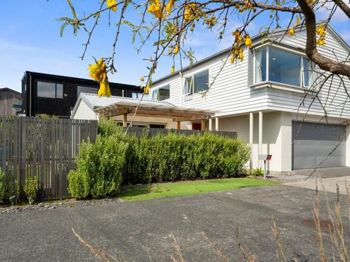 1 Alexander French Close, Silverdale