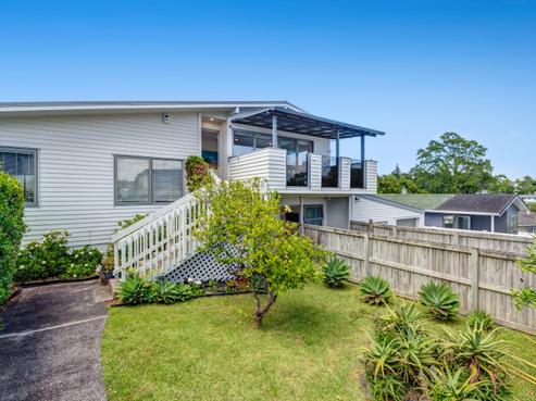 1/2 Pavola Grove, Glenfield