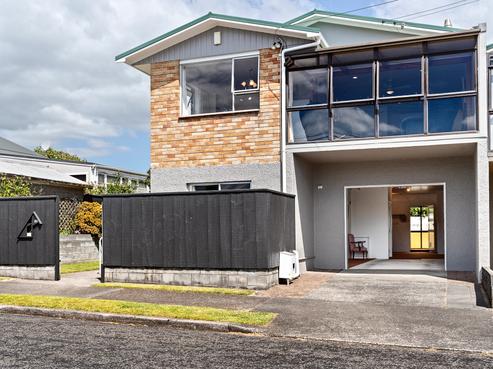 34 Ngaio Street, Strandon