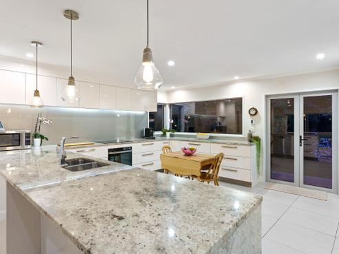 9A Karaka Grove, Waikanae