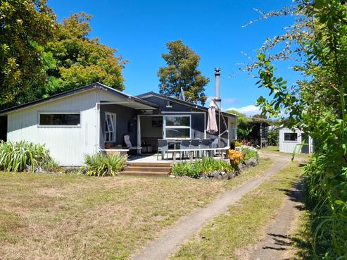 7 Arataha Street, Motuoapa