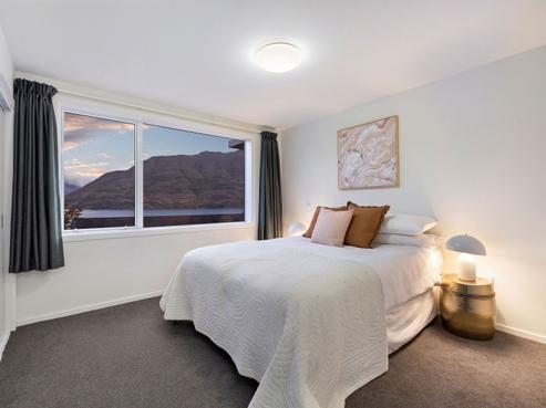 8B Moss Lane, Fernhill/Sunshine Bay