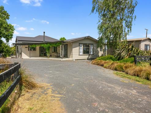 11 Fisher Road, Paeroa