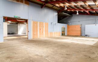 Update! Tidy Small Industrial For Lease