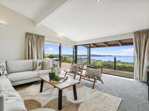 11 Durness Place, Red Beach