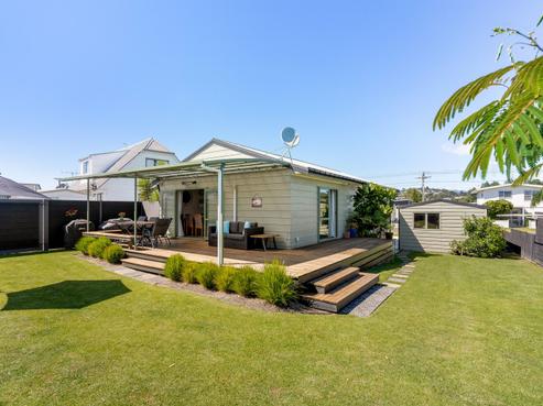 200A Ajax Road, Whangamata