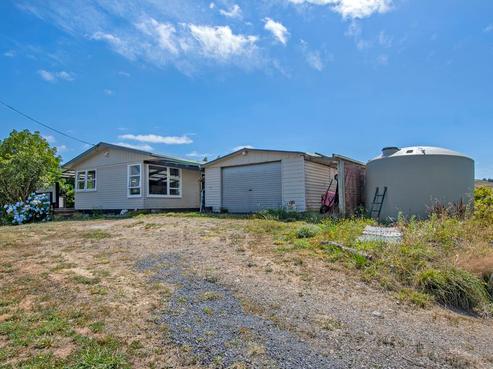 1264 State Highway 1, Hikurangi