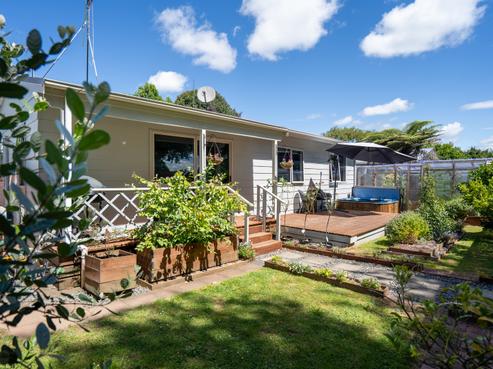 52 Shelley Street, Leamington