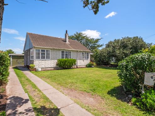 32 Kowhai Street, Te Hapara