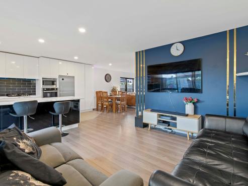 1/18 Yang Place, Papakura