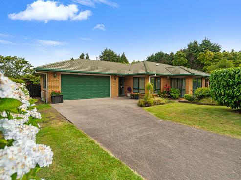 7 Caulfield Place, Pukehangi