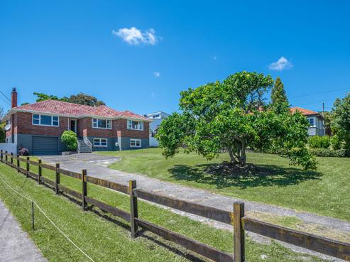 279 Glengarry Road, Glen Eden
