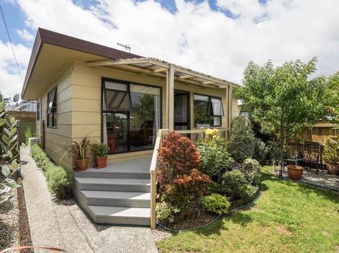 1/27 Ranui Road, Stoke