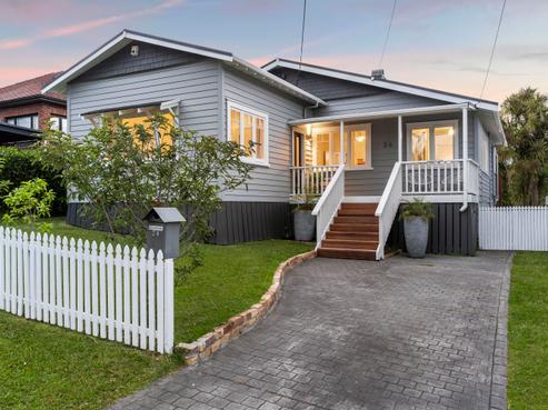 24 Le Roy Terrace, Birkenhead
