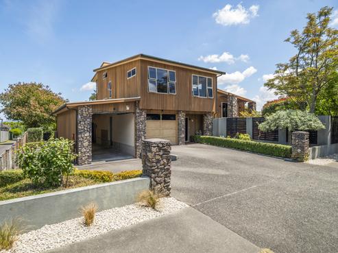 11 Kurupae Road, Hilltop