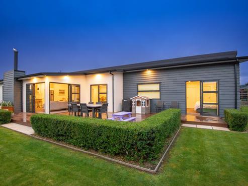 3 Kinloch Place, Mosgiel