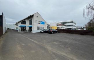 Standalone 379sqm office central Penrose