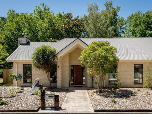 6 Bridgewater Lane, Stoke