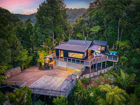 19 Cascade Avenue, Waiatarua
