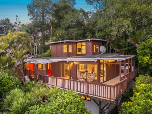 6 Otitori Bay Road, Titirangi