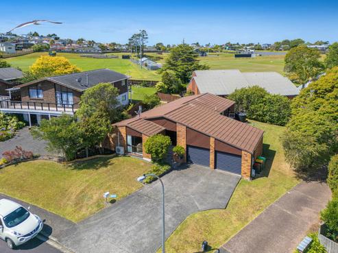 21 Ronald Macken Place, Windsor Park