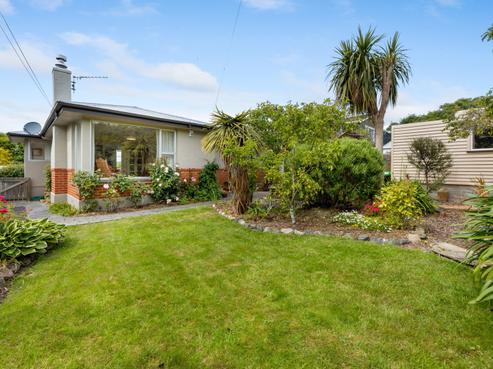 14 Hugh Street, Sawyers Bay