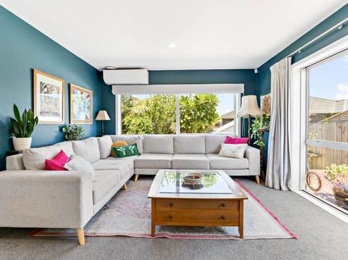 6 Millfield Lane, Papakura