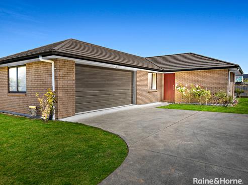 21 Cambridge Road, Martinborough