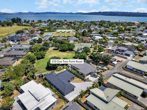 370 One Tree Point Road, One Tree Point