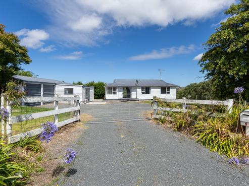 9 Churchill Road, Churchill
