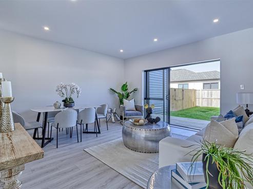 17 Waka Ama Road, Karaka