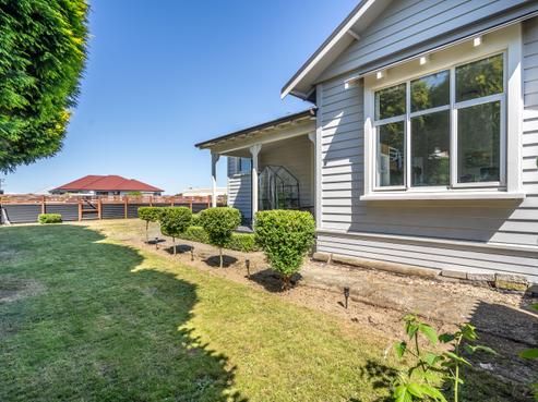 389 Elles Road, Strathern