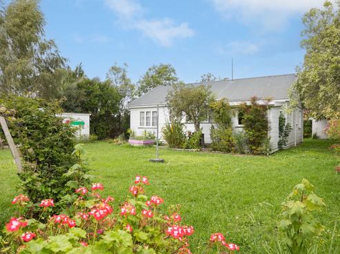 15 Harker Street, Waipawa
