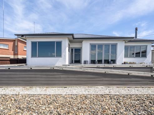 246 Marine Parade, Bluff
