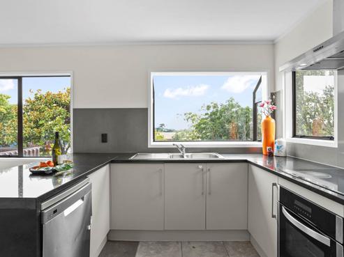 12 Ebony Place, Massey