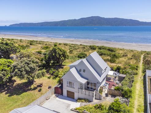 149 Manly Street, Paraparaumu Beach