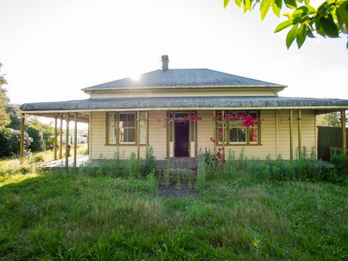 39 Cook Street, Tolaga Bay