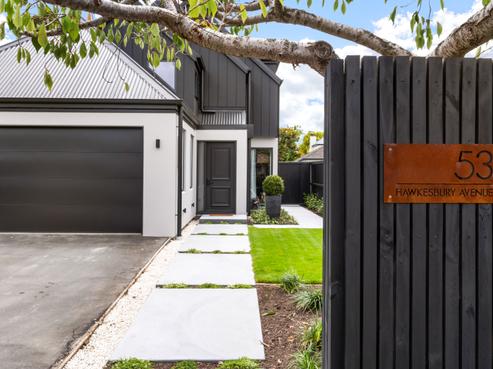 53 Hawkesbury Avenue, Saint Albans