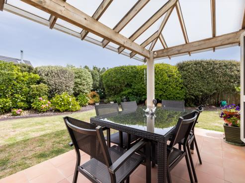11 Bishops Close, Greenmeadows