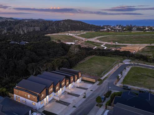 11B Rockpool Road, Orewa