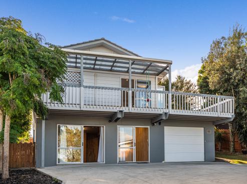 15 Rosario Crescent, Red Beach