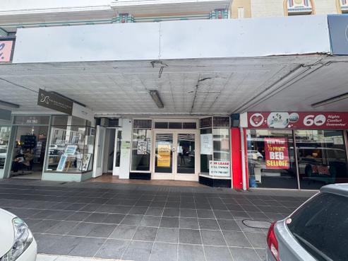 18 Hastings Street, Napier South