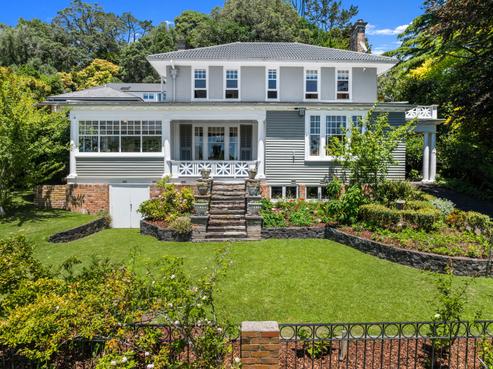 29 Mount St John Avenue, Epsom