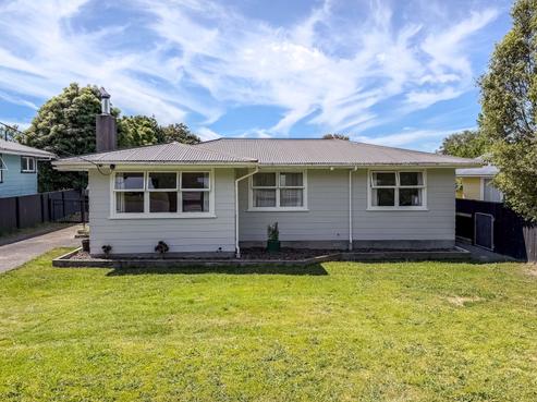 38 Watt Street, Featherston
