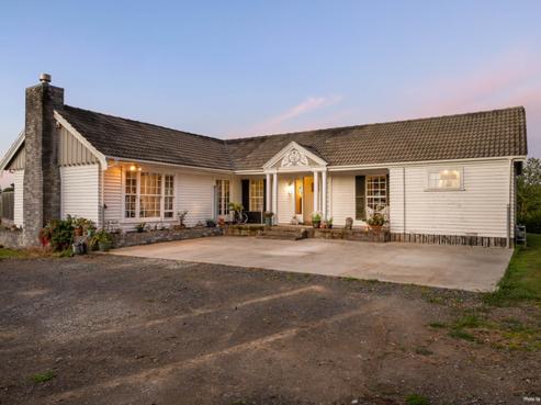 696 Glenbrook Road, Kingseat
