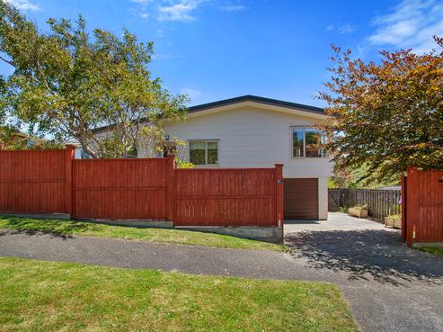 49 Waipounamu Drive, Kelson